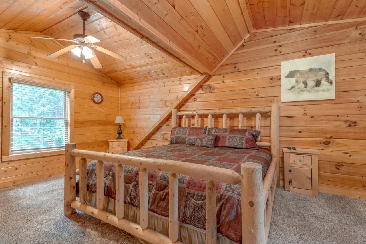 A Mountain Paradise, 2 Bedrooms, Sleeps 6, Pool Access, Hot Tub, Pool Table Pigeon Forge Buitenkant foto
